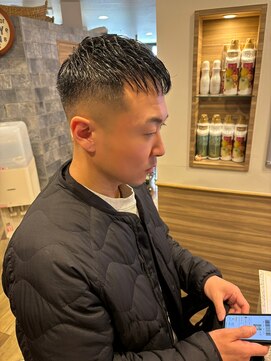 銀座マツナガ 神田店 クロップスキンフェードアイロンパーマショートメンズワイルド