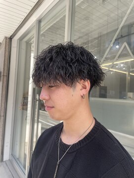 キング 梅田(K!ng) 縮毛矯正髪質改善ハイライトレイヤーカット梅田美容室エクステ