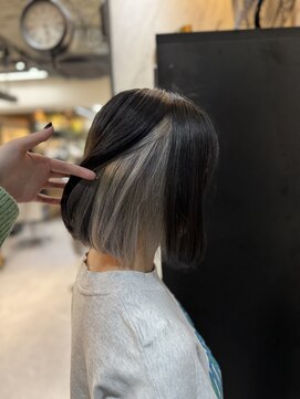 ヴァイス 渋谷店(VAICE) インナーカラー/ホワイトシルバー/シルバーグレー