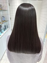 ロンドルーチェ 心斎橋(Lond luce)&nbsp;ダークアッシュ/ミディアムレイヤーカット［髪質改善/縮毛矯正］