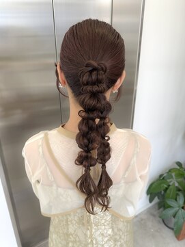 ソピ バイ インビテーション(sopi by invitation) お呼ばれヘア　あみ下ろし　編み下ろし　大人アレンジ☆