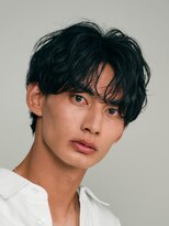 フィフス(fifth)&nbsp;原宿シャドウパーマメンズカットセンターパートコンマヘアfifth