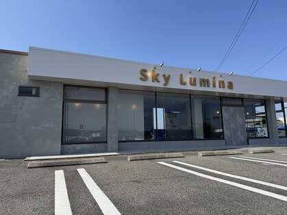 スカイルミナ(Sky Lumina)の写真