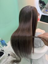 エラ(Ella)&nbsp;艶感ストレート美髪矯正