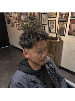 チル(CHILL)の写真/カットに動きを出すパーマが人気！色々なジャンルのパーマに対応◎ご希望のスタイルをお聞かせください。