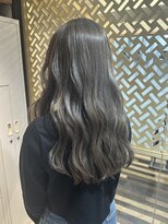 サラジュ 梅田店(SARAJU)&nbsp;sarajuイシヅ　オリーブグレージュ