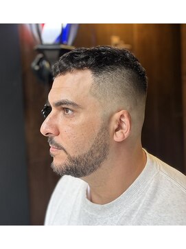 ザバーバーアドレス 代官山(THE BARBER) ミドルフェード/ハイフェード/ローフェード