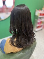 モア 岡崎(more)&nbsp;ほんのりレイヤー×オリーブカラー