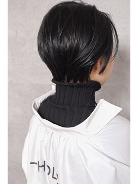 スノウ(SKNOW) 黒髪ショート
