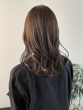 トレス(TRESS) レイヤーボブ　マロンベージュ　外ハネボブ