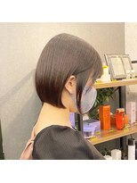 ミニボブ　縮毛矯正　自然な仕上がり