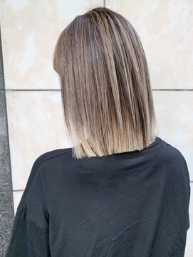 アルバム 渋谷パルコ(ALBUM) エアタッチロブ_チェリーブラウンフェミニンロング_ba402492