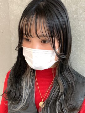 ロンドヴァリー 渋谷店(Lond vallee) インナーカラーシルバー/ロング/渋谷