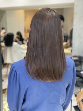 ディーエックス スリー(Dxxxx III) 透明感ブルーアッシュ恵比寿