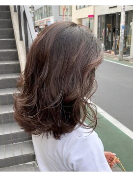 ヘアーアンドメイク ブリリアント(hair&make BRILLIANT) ミディアムローレイヤー