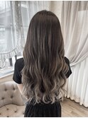バレイヤージュ&ハイライト ホワイトグレージュ