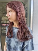 ピンクベージュカラー暖色系ゆるふわウェーブロング