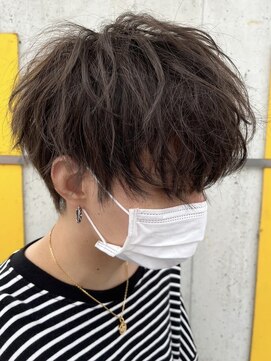 ニアウ 高崎店(Niau) メンズマッシュニュアンス波巻きスパイラルパーマ群馬高崎眉毛