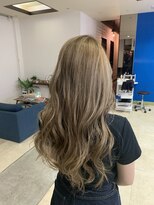 エミタス ヘア リゾート(EMITAS Hair Resort)&nbsp;ウェーブ巻き/外国人風カラー