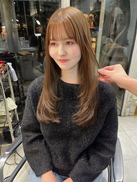 オブヘアージユウガオカ(Of HAIR Jiyugaoka) 【ロング×レイヤーカット】