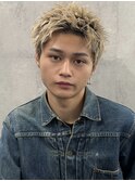 スパイキーショート/ブロンド/ブリーチカラー/抜きっぱなし