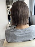 白髪白髪ぼかし髪質改善切りっぱなしボブヘッドスパ