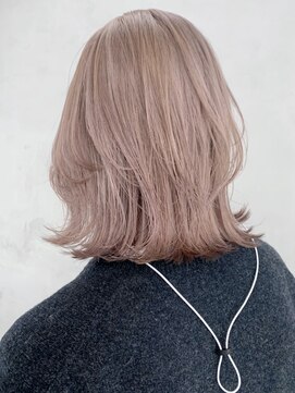 アイティーバイアルバム 松戸店(IT by ALBUM) ベージュボブ_カーキグレージュマッシュショート_ba317272