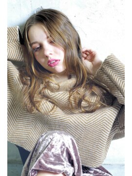 スピガ(SPIGA) 外国人風カラー