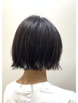 クルル(cururu) 切りっぱなしボブ