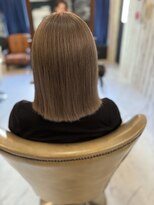 ニーゼロゼロナナ(2007)&nbsp;ブリーチカラー