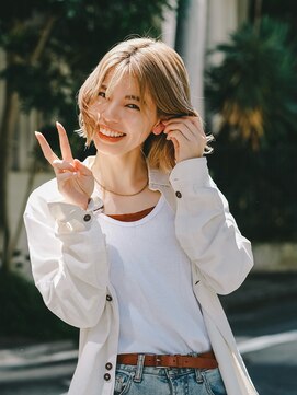 らふる 外ハネ ニュアンスウェーブボブ