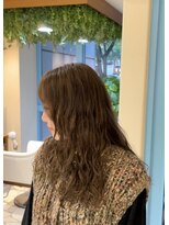 シアン 大須店(CYAN.)&nbsp;ロングヘア×ウェーブパーマ