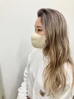 コニ(Coni) バレイヤージュ