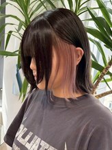 《さりげないオシャレが叶う◎人気のインナーカラー＊》気軽に挑戦できる遊び心のあるデザインカラー＊