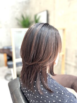 コティ(Kotii) ミディアムレイヤー×頭皮ケア