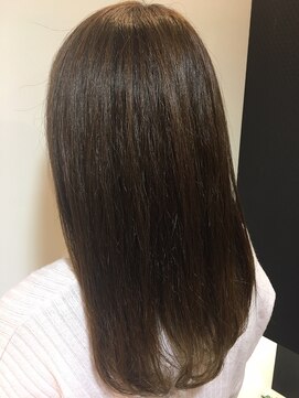 ディーヘアーデザイン(d.HAIR DESIGN) アディクシーカラーエメラルド!オレンジ色が消えます☆