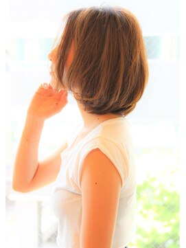 レウナ 外苑前(Reuna) 【30代・40代・50代】大人女子毛先ワンカールボブ