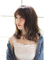 シーン 読売ランド前(SCENE) 透明感たっぷりイルミナカラー