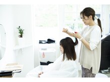 フワットンヘアメイク(FOUATONS HAIR MAKE)の雰囲気（女性スタイリストがマンツーマンで行います。）