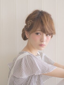 オジコロジ(ojiko.roji) ☆月曜営業☆ojiko.簡単ゴールドピンアレンジ