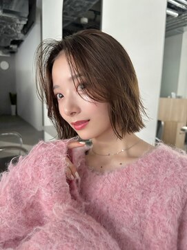 ミンクスオーバー(MINX OVER) 【ボブ】ボブルフ/ネビージュ/小顔/ワンレン