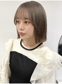 花田/ボブブリーチミルクティーベージュグレージュ下北沢顔周り
