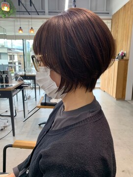 グランデュール 東静岡池田店(GRANDEUR) 東静岡ショートボブくびれショートイルミナカラー顔周りレイヤー