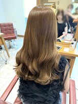 ルシュカイチマルニ(Rasca102)&nbsp;Rasca◇オリーブベージュ　ブリーチ無しカラー　ロングヘア