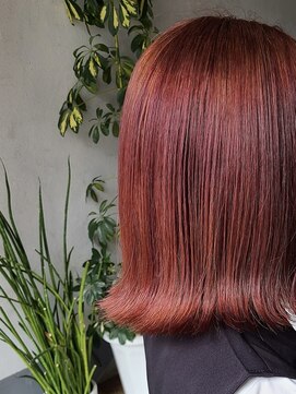 サロウィン 鹿児島天文館店(SALOWIN) 暖色系カラーも似合う種類があります