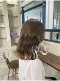 透明感ミルクティーベージュ