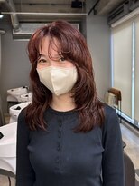 オルセン(OLSEN)&nbsp;ミディアムレイヤー/顔周り/ミディアムパーマ/オレンジカラー