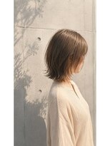 ヴィータ ヘア デザイン(Vita Hair Design)&nbsp;軽やかな外ハネミディアム×透明感ブラウン軽めミディアムUP