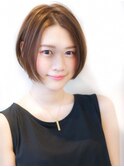 大人気の美シルエットな前下がりショートボブ☆
