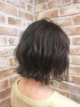 ラ ブレア(La Brea) アディクシー暗髪グレージュ